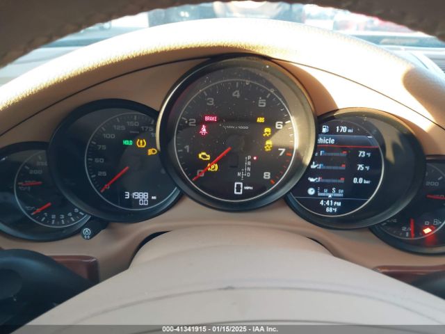 WP0AA2A74EL005653 Porsche PANAMERA 4