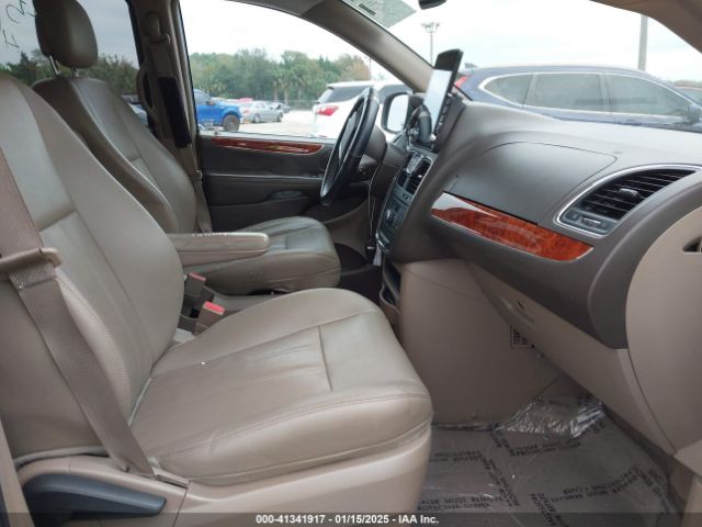 2016 CHRYSLER TOWN & COUNTRY 2C4RC1BGXGR167240 Photo 4
