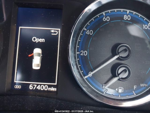 5YFBURHE1HP575579 Toyota Corolla Xle