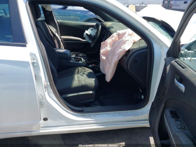 2021 DODGE CHARGER 2C3CDXBG1MH618910 Photo 4
