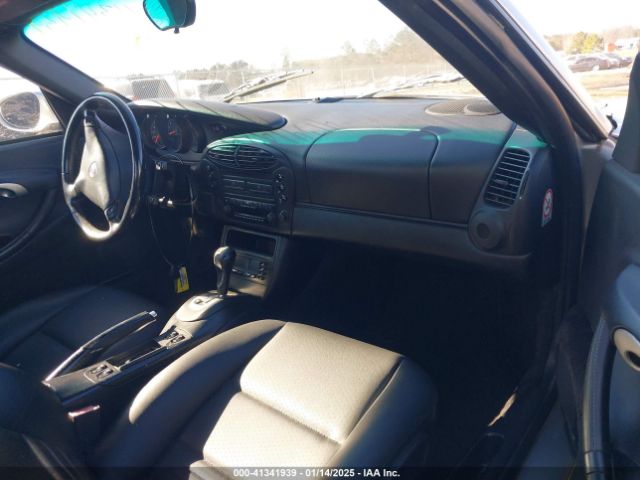 2001 PORSCHE BOXSTER WP0CA29871U627576 Photo 4