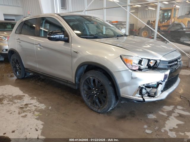2018 MITSUBISHI OUTLANDER SPORT JA4AR3AU2JU015004 Photo 0