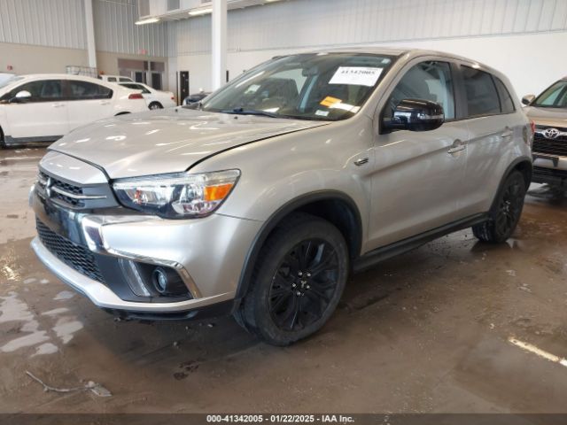 2018 MITSUBISHI OUTLANDER SPORT JA4AR3AU2JU015004 Photo 1