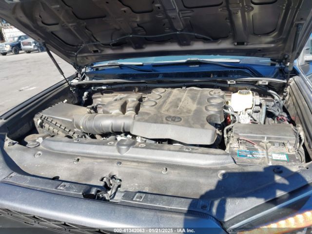 JTEZU5JR3E5072144 Toyota 4RUNNER SR5