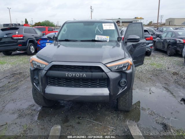 JTEZU5JR3E5072144 Toyota 4RUNNER SR5
