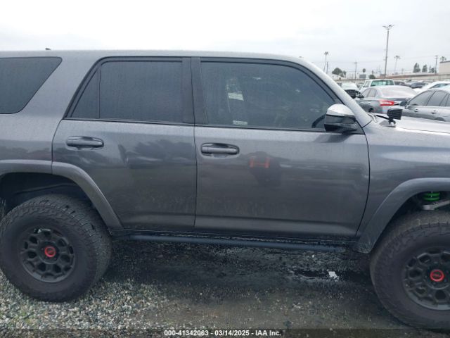 JTEZU5JR3E5072144 Toyota 4RUNNER SR5