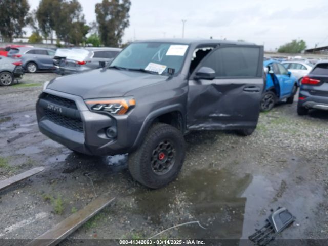 JTEZU5JR3E5072144 Toyota 4RUNNER SR5