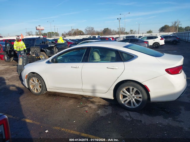 Chrysler 200 Limited 2015 1C3CCCAB7FN594138 Image 12