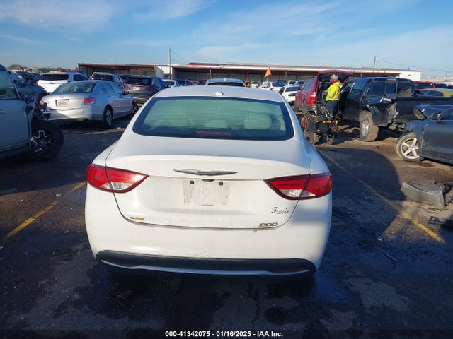 Chrysler 200 Limited 2015 1C3CCCAB7FN594138 Image 15