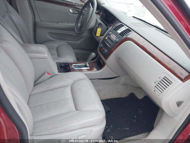 2007 CADILLAC DTS 1G6KD57Y27U180271 Photo 4