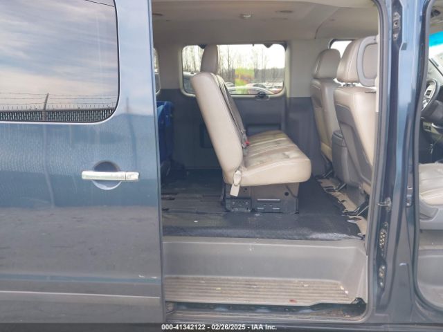 5BZAF0AA1GN851781 Nissan Nv Passenger Nv3500 Hd Sl V8