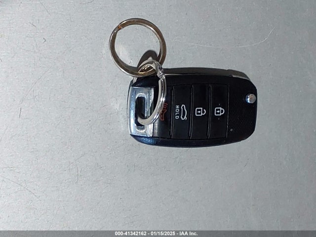 KNAGT4L31G5073195 KIA Optima Lx