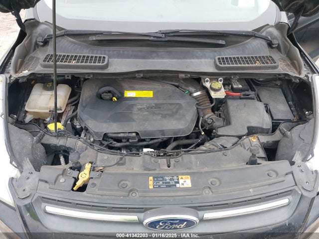 1FMCU0GX5GUB03997 Ford ESCAPE SE