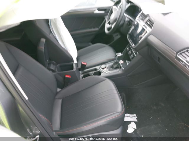 3VV2B7AX1RM200985 Volkswagen Tiguan 2.0t Se/wolfsburg Edition
