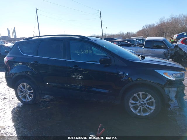 1FMCU9GD1HUD13959 Ford ESCAPE SE