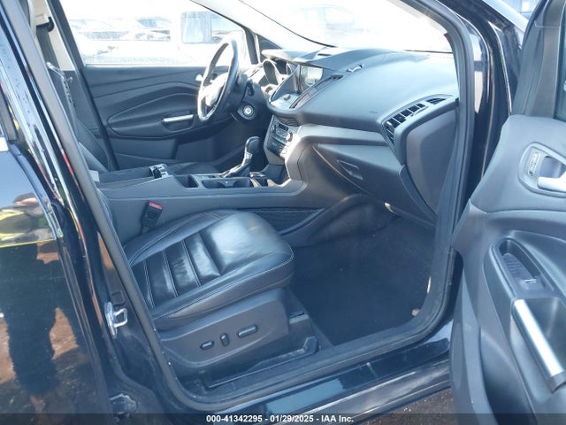 1FMCU9GD1HUD13959 Ford ESCAPE SE