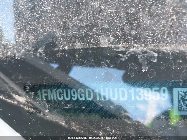 1FMCU9GD1HUD13959 Ford ESCAPE SE