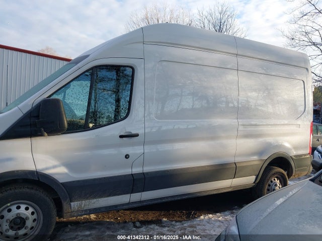 Ford Transit-250 2022 1FTBR2X88NKA64109 Image 14