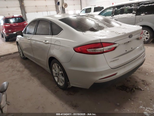 Ford FUSION SE 2019 3FA6P0HD0KR103845 Image 3