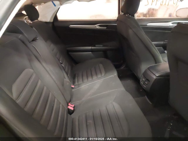 Ford FUSION SE 2019 3FA6P0HD0KR103845 Image 8