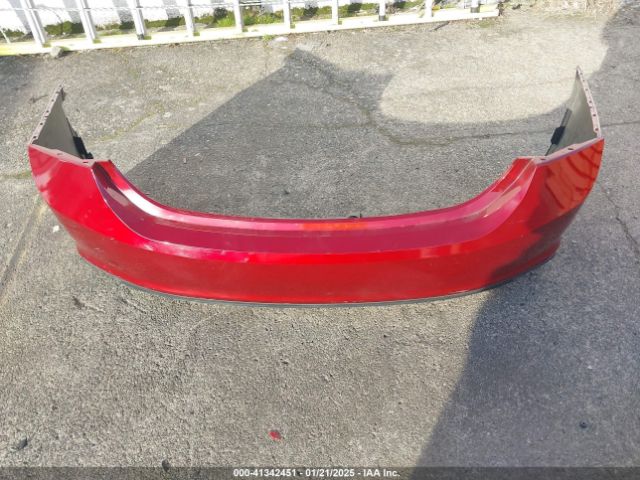 1G1ZD5ST1JF176224 Chevrolet MALIBU LT