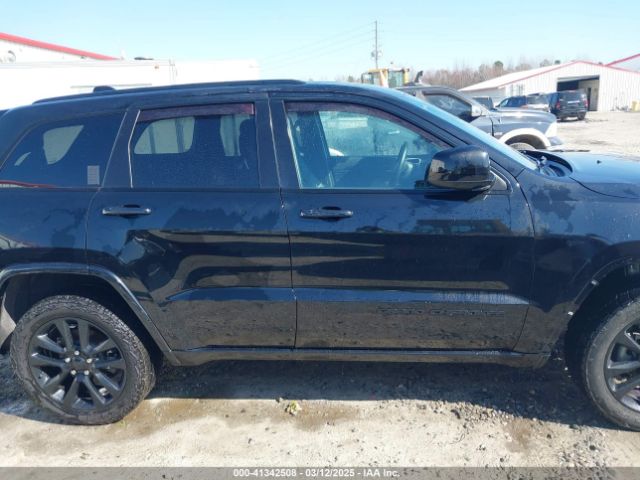 1C4RJFAG6JC475672 Jeep Grand Cherokee Altitude 4x4