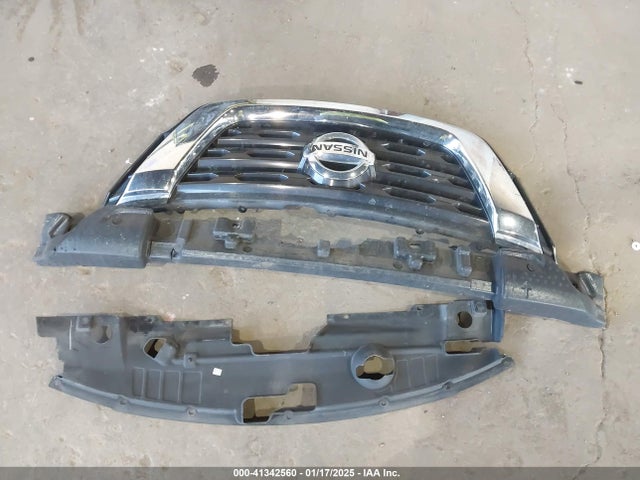 Nissan Pathfinder Sl 2018 5N1DR2MM0JC624313 Image 12