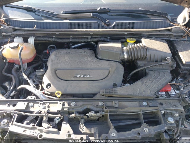 2C4RC1GG5JR131147 Chrysler Pacifica Limited