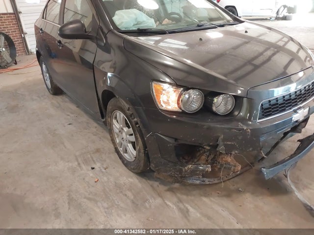 1G1JC5SG5G4115465 Chevrolet Sonic Lt Auto