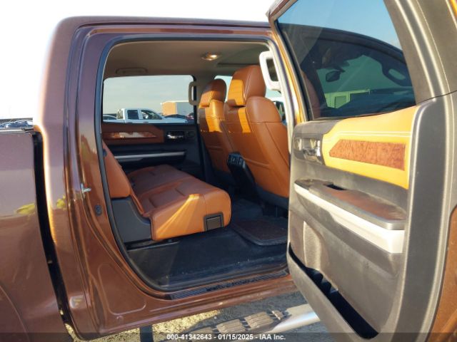5TFAW5F18EX409605 Toyota Tundra 1794 5.7l V8