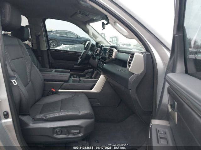 5TFLA5DB8PX096657 Toyota Tundra Sr5