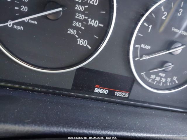 WBA8E1G5XGNT36888 BMW 320i