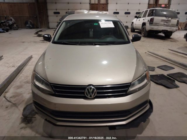 3VW267AJ2GM240176 Volkswagen Jetta 1.4t S