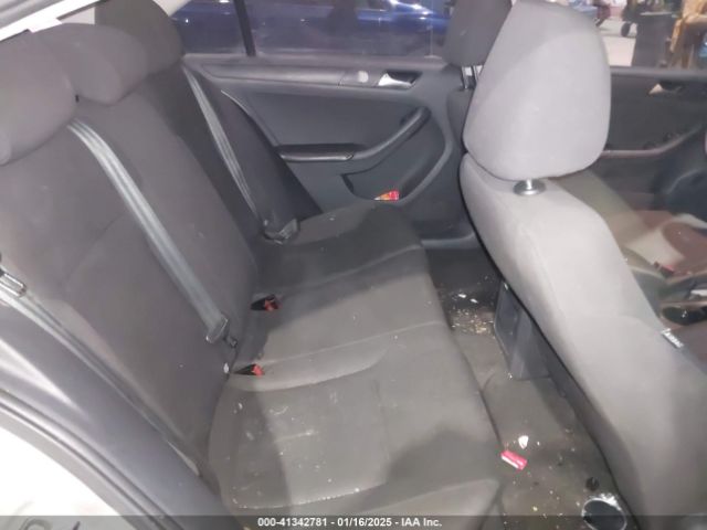 3VW267AJ2GM240176 Volkswagen Jetta 1.4t S