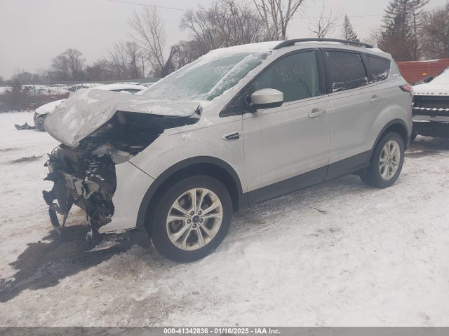 Ford ESCAPE SE 2017 1FMCU9G90HUD39187 Image 2