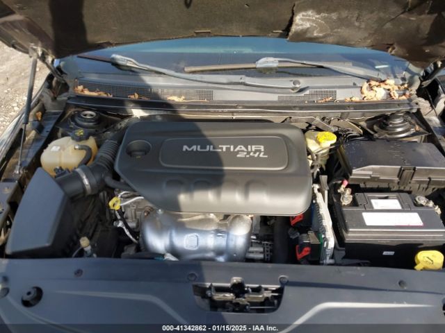 1C3CCCAB5FN586801 Chrysler 200 Limited