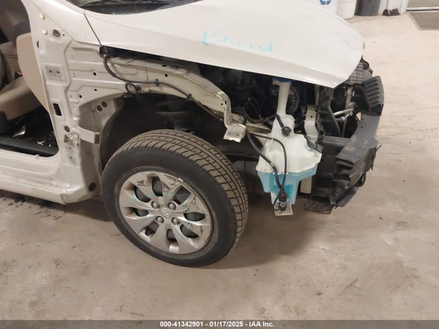 Hyundai ACCENT SE 2016 KMHCT4AE1GU141003 Image 13