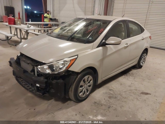 Hyundai ACCENT SE 2016 KMHCT4AE1GU141003 Image 2