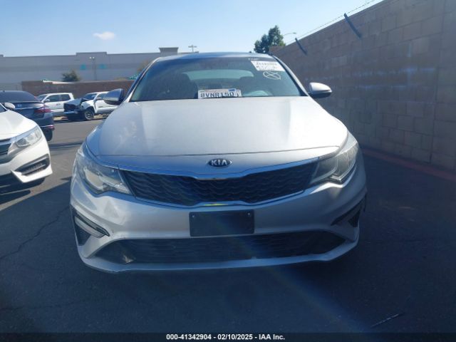 5XXGT4L38LG390108 KIA Optima Lx