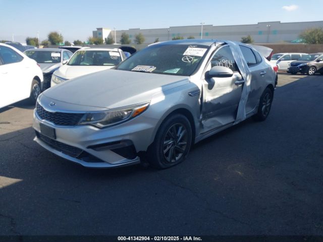 5XXGT4L38LG390108 KIA Optima Lx