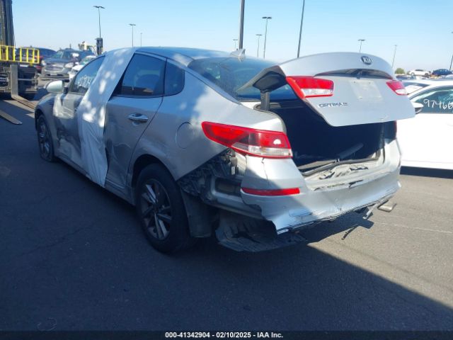 5XXGT4L38LG390108 KIA Optima Lx