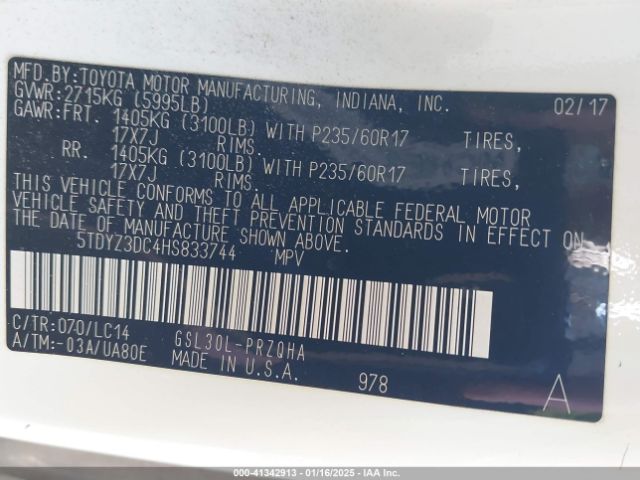 5TDYZ3DC4HS833744 Toyota Sienna Xle 8 Passenger