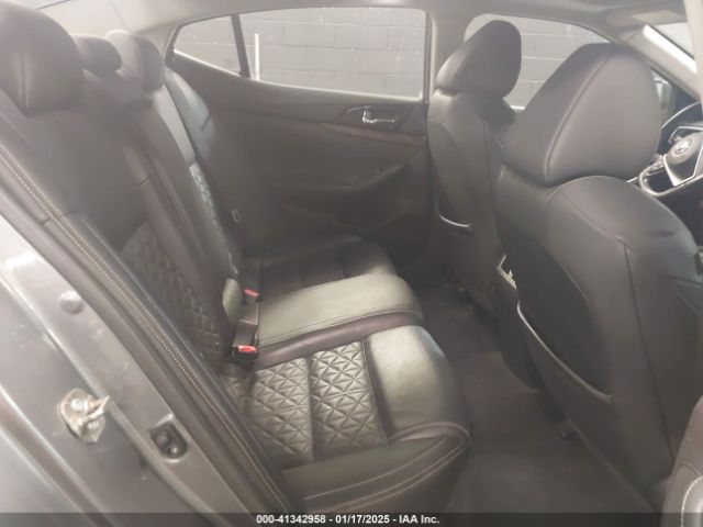 1N4AA6AP1GC393070 Nissan Maxima 3.5 Platinum