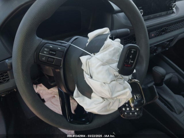 1HGCY1F29PA046243 Honda ACCORD LX