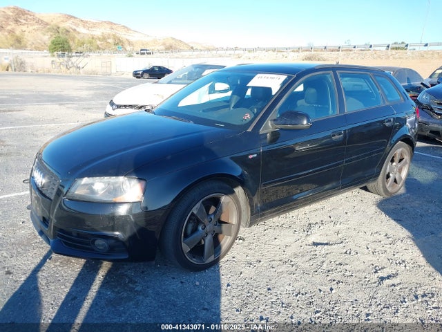 2011 AUDI A3 WAUKJAFM8BA009206 Photo 1