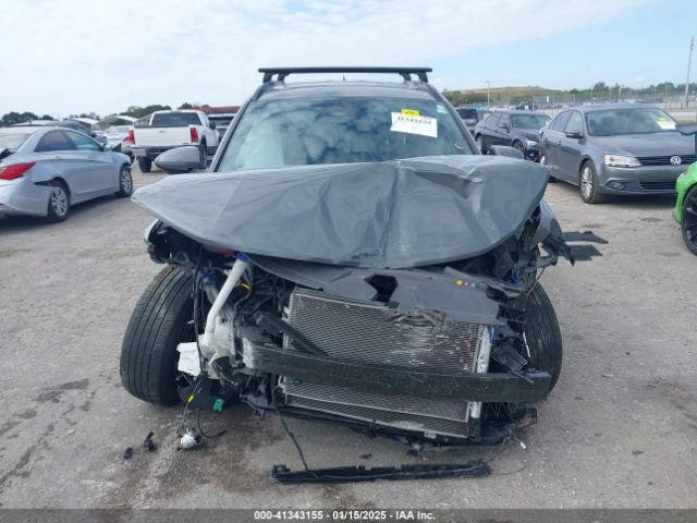5NTJC4AE5NH023492 Hyundai Santa Cruz Sel