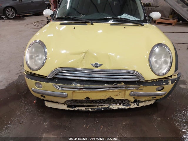 2004 MINI COOPER WMWRC33454TC48893 Photo 5
