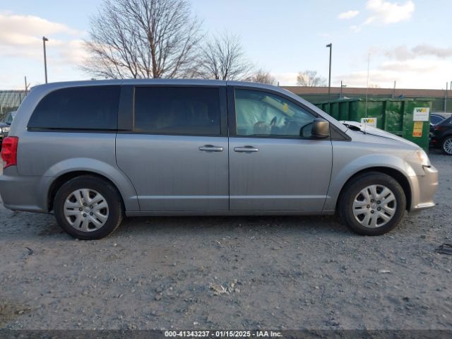 2C4RDGBG9JR364276 Dodge Grand Caravan Se