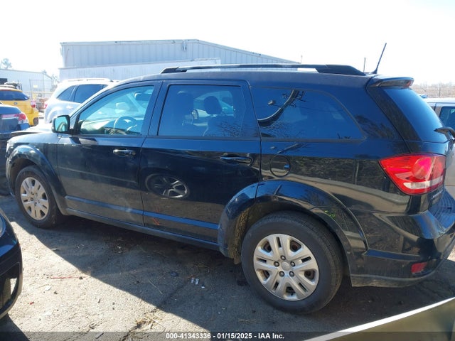 3C4PDCBG0JT504017 Dodge Journey Sxt