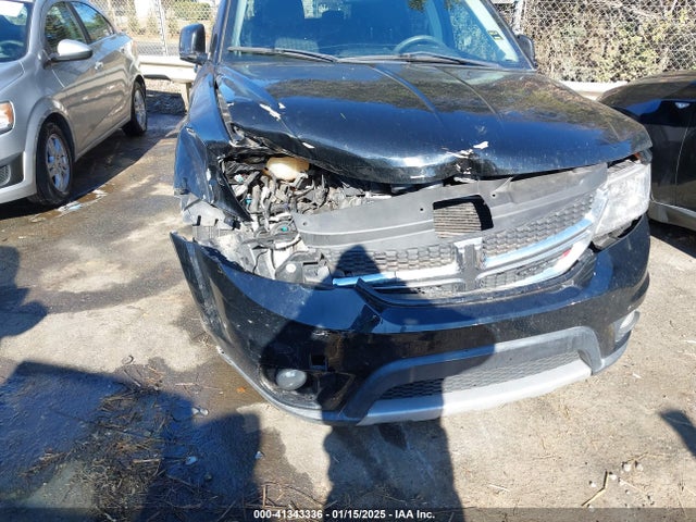 3C4PDCBG0JT504017 Dodge Journey Sxt